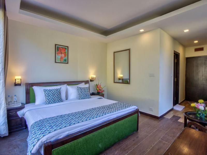 The Katoch Grand Resort Manāli Екстериор снимка