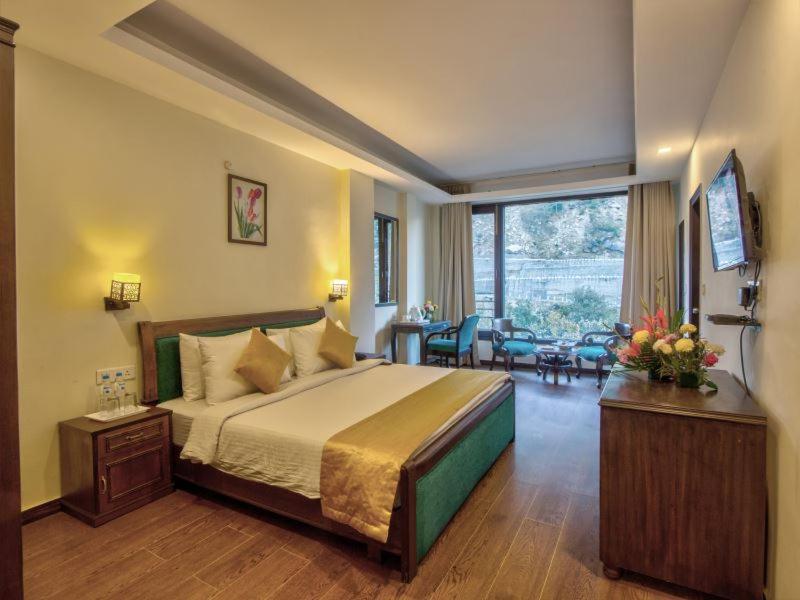 The Katoch Grand Resort Manāli Екстериор снимка