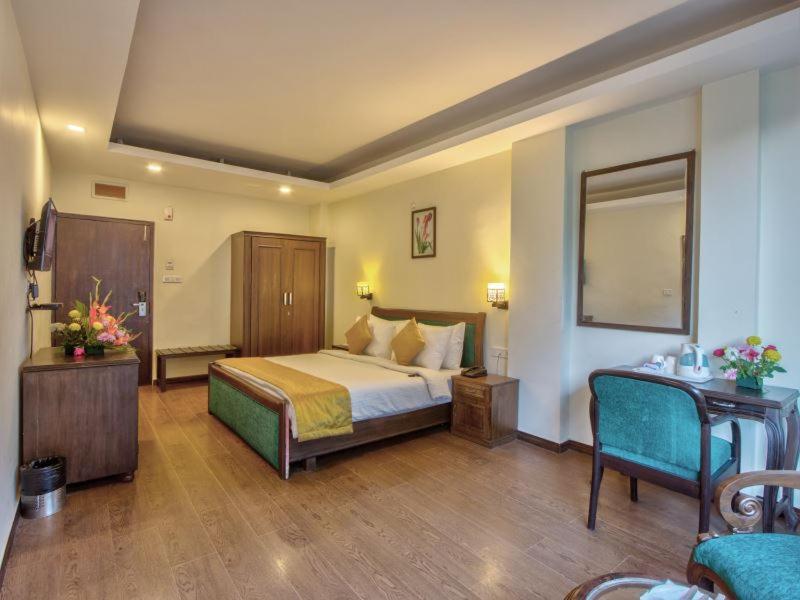 The Katoch Grand Resort Manāli Екстериор снимка
