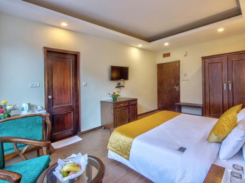 The Katoch Grand Resort Manāli Екстериор снимка